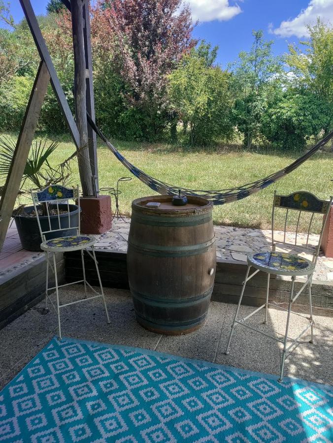 Chez Chapelle In The Heart Of The Gascony With Pool And Hot Tub Apartment Auch Exterior photo